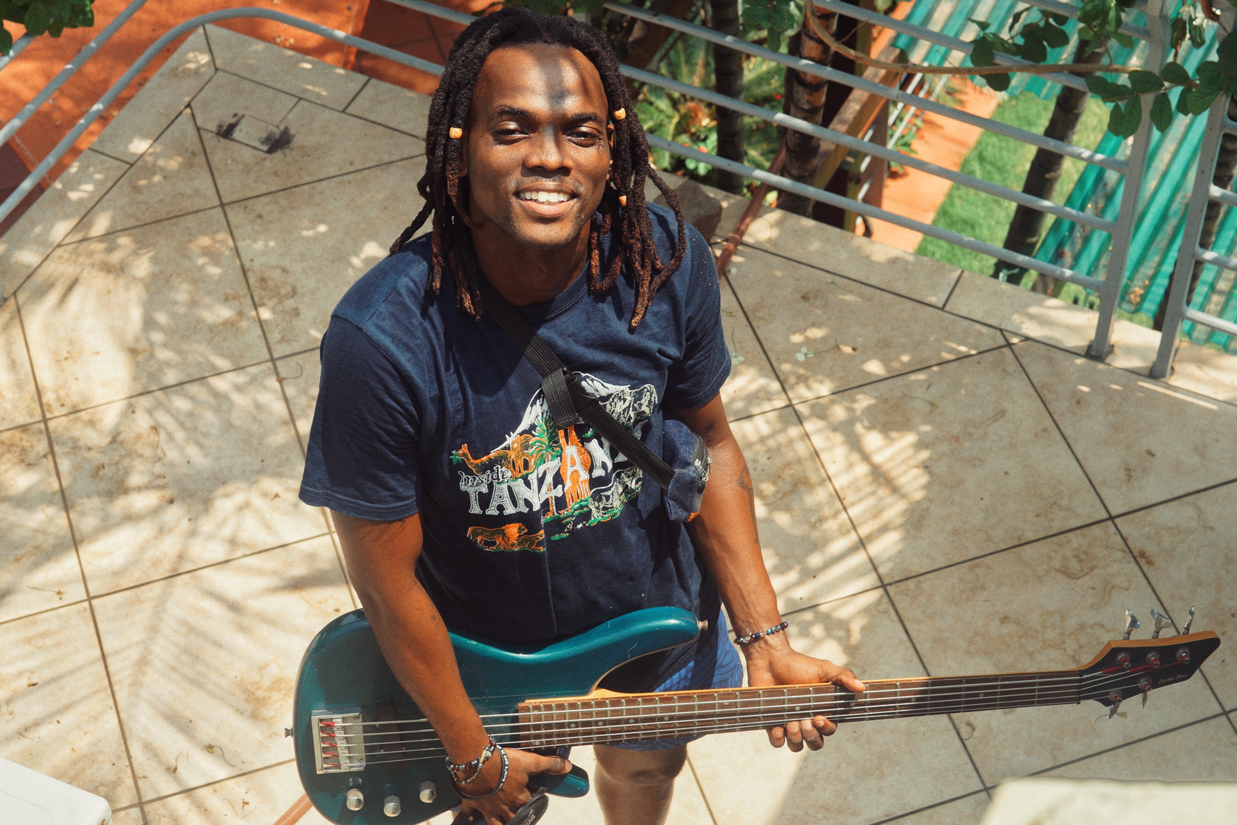 AZU Artist Photo